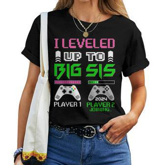 Leveled Up To Big Sister 2024 Cute Im Going To Be A Big Sis Women T-shirt - Seseable