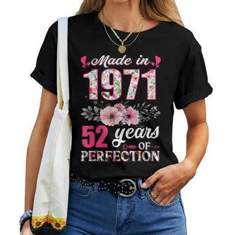 Made In 1971 Floral 52 Year Old 52Nd Birthday Gifts Women Women T-shirt - Seseable