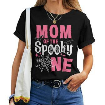 Mom Of The Spooky One Girl Halloween 1St Birthday Women T-shirt | Mazezy AU