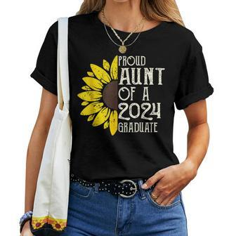 Proud Aunt Of A Class Of 2024 Graduate Sunflower Senior 2024 Women T-shirt