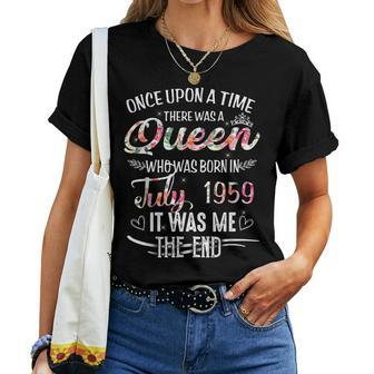 Queen July 1959 60Th Birthday 60 Years Old Flower 60Th Birthday Women T-shirt Crewneck | Mazezy