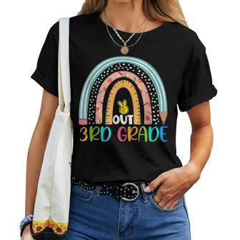 Rainbow Peace Out 3Rd Grade Happy Last Day Of School Women T-shirt | Mazezy UK