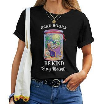 Read Books Be Kind Stay Weird Skull Book Lover Vintage Be Kind Women T-shirt Crewneck