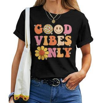 Retro Groovy Peace Love Hippie Halloween Costume 60S 70S 80S Women T-shirt | Mazezy AU