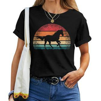 Retro Horse Lover Horseback Riding Cowgirl Western Women T-shirt | Mazezy