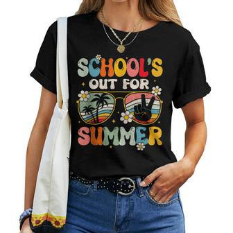 Retro Last Day Of Schools Out For Summer Teacher Boys Girls Women T-shirt | Mazezy DE