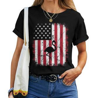 Retro Vintage Flamingo American Flag 4Th Of July Usa Women T-shirt | Mazezy