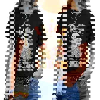 Retro Vintage Groovy Trick Or Teach Halloween Teacher Life For Teacher Women T-shirt | Mazezy