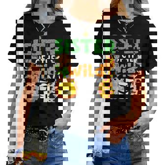 Sister Of The Wild One Zoo Theme Bday Safari Jungle Animals Women T-shirt - Thegiftio