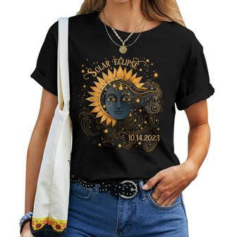 Solar Eclipse Girl Fan Watching Annular Oct 14 2023 Women T-shirt | Mazezy