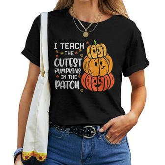 I Teach Coolest Pumpkin Patch Halloween Costume Fall Teacher Halloween Costume Women T-shirt | Mazezy