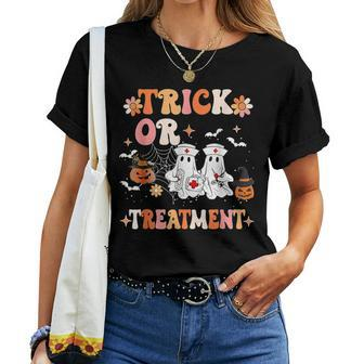 Trick Or Treatment Cute Ghost Paramedic Halloween Nurse Women T-shirt - Thegiftio UK
