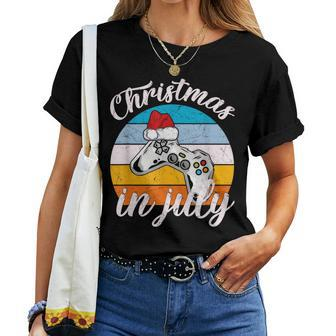 Vintage Christmas In July With A Santa Hat Controller Gaming Women T-shirt | Mazezy