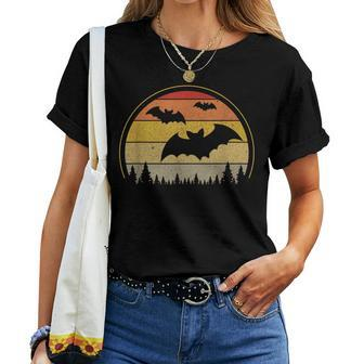Vintage Retro Vampire Bats Halloween Costume Men Women Halloween Women T-shirt | Mazezy