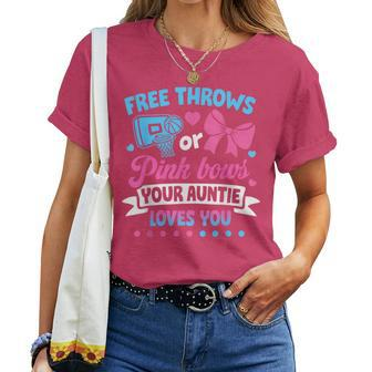 Free Throws Or Pink Bows Auntie Loves You Baby Gender Reveal Women T-shirt - Thegiftio UK