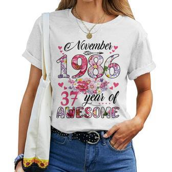 37 Year Old Made In November 1986 Floral 37Th Birthday Women T-shirt