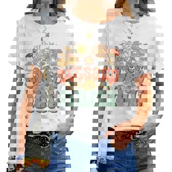 Blessed Nana Groovy Hippie Retro Daisy Flower Women T-shirt | Mazezy