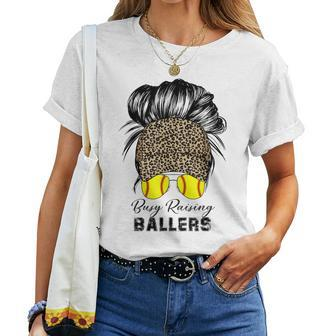 Busy Raising Ballers Softball Mom Bun Leopard Baseball Cap Women T-shirt | Mazezy