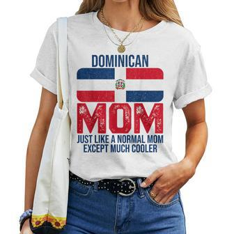 Dominican Mom Dominican Republic Flag Mother's Day Women T-shirt | Mazezy