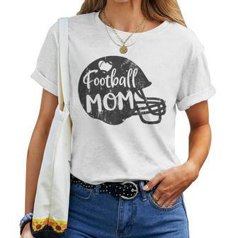 Football Mom American Football Proud Supportive Mom Women T-shirt | Mazezy