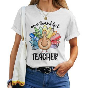 One Thankful Teacher Thanksgiving Turkey Cute Crayon Pencil Women T-shirt | Mazezy DE