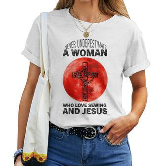 Sewing And Jesus Sewing Quote Women Quilting Lover Women T-shirt Crewneck | Mazezy