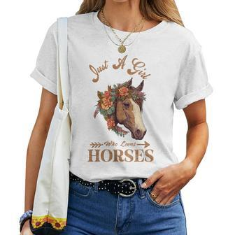 Vintage Retro Just A Girl Who Loves Horses Horseback Riding Women T-shirt - Seseable