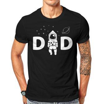 Space Dad Astronaut Daddy Outer Space Birthday Party Gift For Womens Gift For Women Men T-shirt Crewneck Short Sleeve | Mazezy