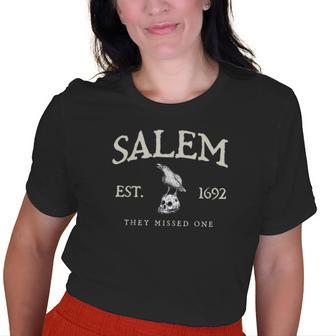 Vintage Salem 1692 They Missed One Witch Crow Bird Halloween Old Women T-shirt | Mazezy