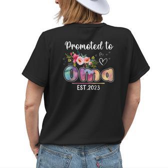Promoted To Oma Est 2023 Women Floral First Time Grandma Womens Back Print T-shirt | Mazezy