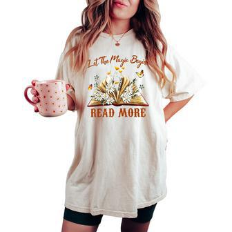 Aesthetic Read More Daisy Flowers Library Bookworm Butterfly Women's Oversized Comfort T-shirt | Mazezy