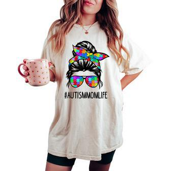 Autism Mom Life Messy Bun Sunglasses Bandana Be Kind Women's Oversized Comfort T-shirt | Mazezy