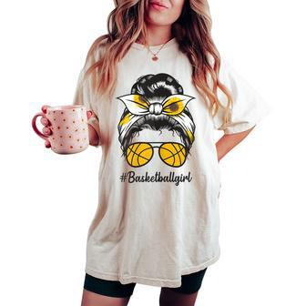 Basketball Girl Messy Bun Sunflower Yellow Sunglasses Women's Oversized Comfort T-shirt | Mazezy