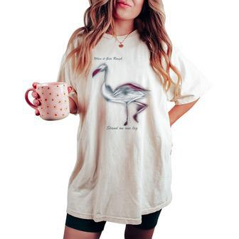 Flamingo Celebrity Graphic Women's Oversized Comfort T-shirt | Mazezy