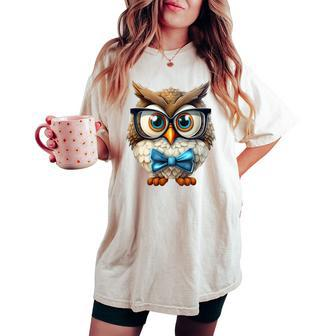 Grandma Owl Teacher Graphic For Bird Watchers Women's Oversized Comfort T-shirt | Mazezy