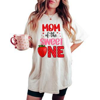 Mom Of The Sweet One Strawberry Birthday Family Party Women's Oversized Comfort T-shirt | Mazezy