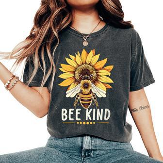 Bee Kind Save The Bees Kindness Women's Oversized Comfort T-Shirt - Seseable