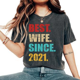 Best Wife Since 2021 For 2Nd Wedding Anniversary Vintage Women's Oversized Comfort T-shirt | Mazezy