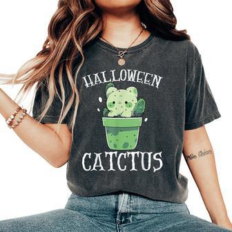 Cactus Halloween Costume Succulent Plant Trick Or Treat Women's Oversized Comfort T-Shirt | Mazezy