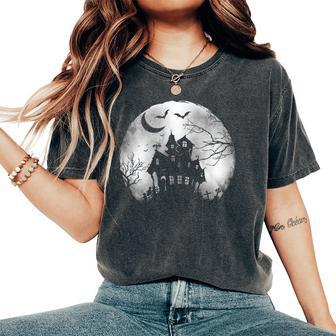 Creepy Horror House Scary Full Moon Halloween Halloween Women's Oversized Comfort T-Shirt | Mazezy