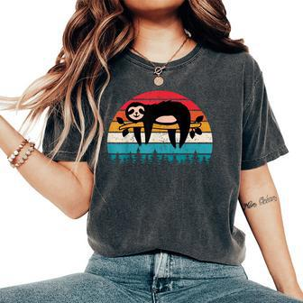 Cute Sloth For Girls And Women Vintage Sunset Sloths Women's Oversized Comfort T-Shirt - Monsterry