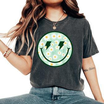 Daisy Flower Smile Happy Face Groovy Women's Oversized Comfort T-shirt | Mazezy