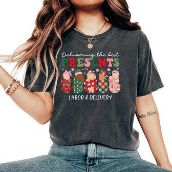 Delivering The Best Presents Labor Delivery Nurse Christmas Women's Oversized Comfort T-Shirt | Mazezy