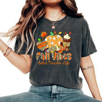 Fall Vibes & That Teacher Life Apple Pencil Pumpkin Fall Women's Oversized Comfort T-Shirt - Monsterry DE