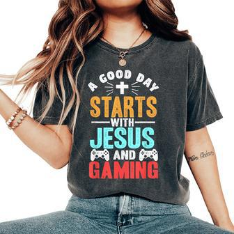 Christian Jesus Gaming For Christian Gamer Women's Oversized Comfort T-Shirt | Mazezy