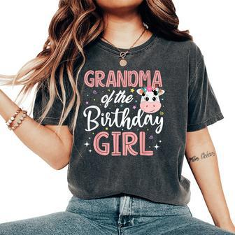 Grandma Of The Birthday Girl Cow Farm Birthday Party Bday Women's Oversized Comfort T-shirt | Mazezy