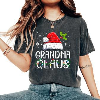 Grandma Claus Xmas Santa Matching Family Christmas Pajamas Women's Oversized Comfort T-Shirt - Seseable