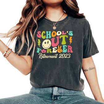 Groovy Schools Out Forever Retired Teacher Retirement 2023 Women's Oversized Comfort T-shirt | Mazezy