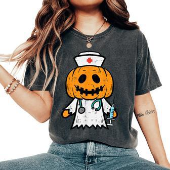 Halloween Pumpkin Nurse Cute Er Nicu Costume Scrub Top Women's Oversized Comfort T-Shirt - Seseable
