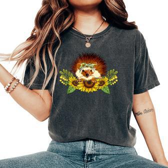 Hedgehog Sunflower Hedgehog Lover Women's Oversized Comfort T-shirt | Mazezy
